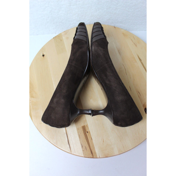 Donald Pliner Pumps Womens 8 Brown Y2K Kitten Heel Square Toe Classic Career - Picture 8 of 9